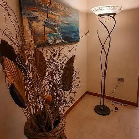 فندق Mediterraneo جيوفيناتسو