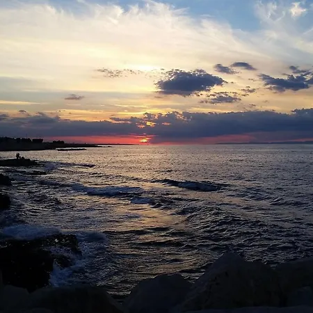 Mediterraneo فندق