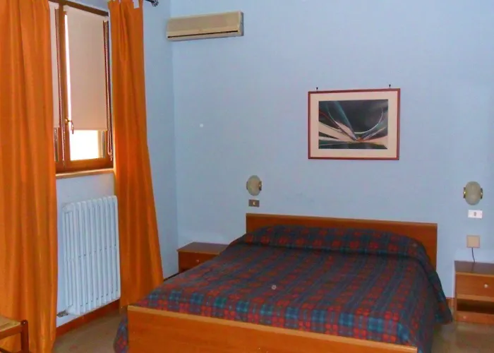 Mediterraneo Hotel 2*
