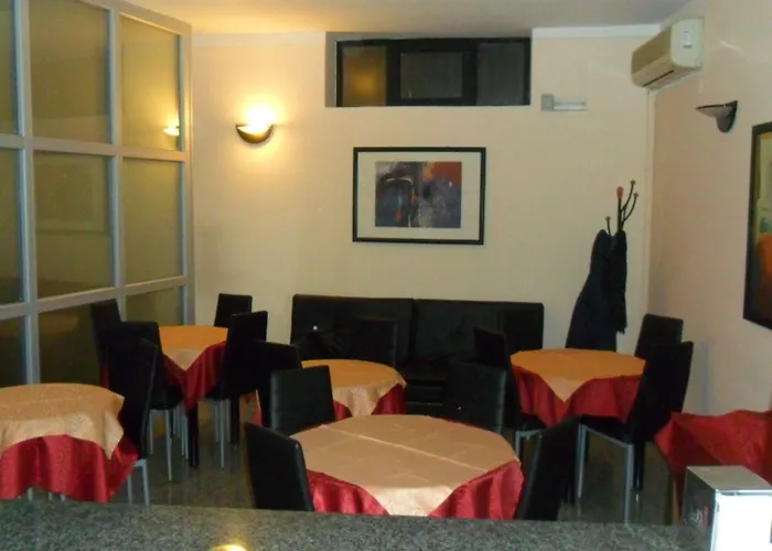Hotel Mediterraneo 2*
