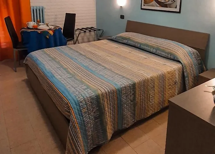 Mediterraneo Hotel 2*